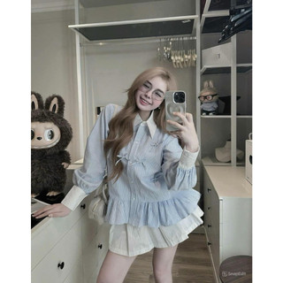 Set đồ nữ,đồ bộ nữ áo sơ mi cổ trắng dài tay kẻ sọc xanh đính nơ nổi phối chân váy ngắn dáng xòe HCOM3097 YuuMi Style