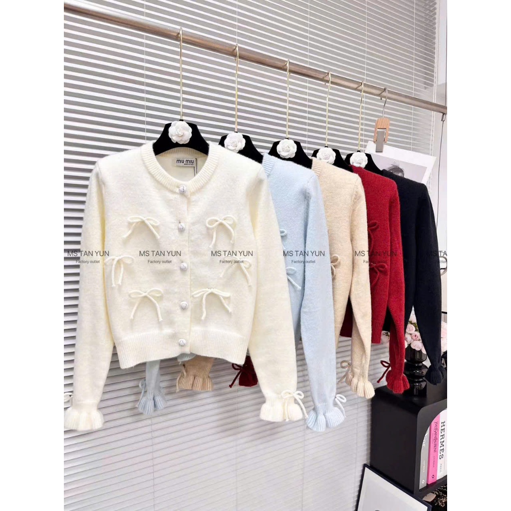 Áo khoác cardigan len miu đính nơ tay bèo nơ xinh xỉu hàng QCl1 full