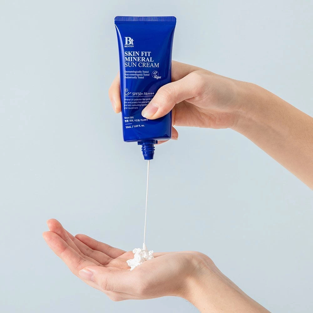Ảnh Kem chống nắng khoáng chất Benton Skin Fit Mineral SPF50+/PA++++ 50ml 3