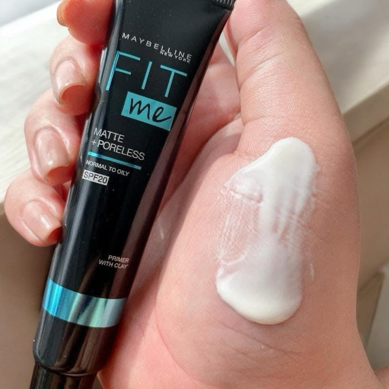 Kem lót kiềm dầu, che lỗ chân lông to Fit me Matte+Poreless, che phủ lỗ chân lông hiệu quả.