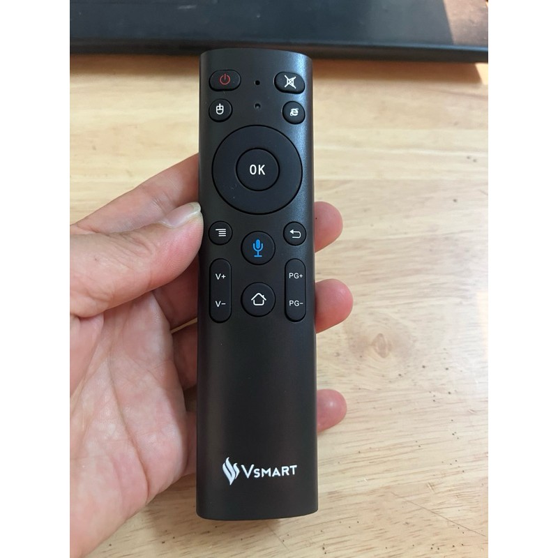 Điều khiển TV Vsmart đa năng giọng nói( chỉ dùng cho TV chạy hệ điều ...