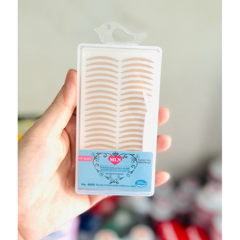 Set dán mí lưới Keli 120 cặp sẵn keo màu da. Giúp việc trang điểm mắt dễ dàng thuận lợi.