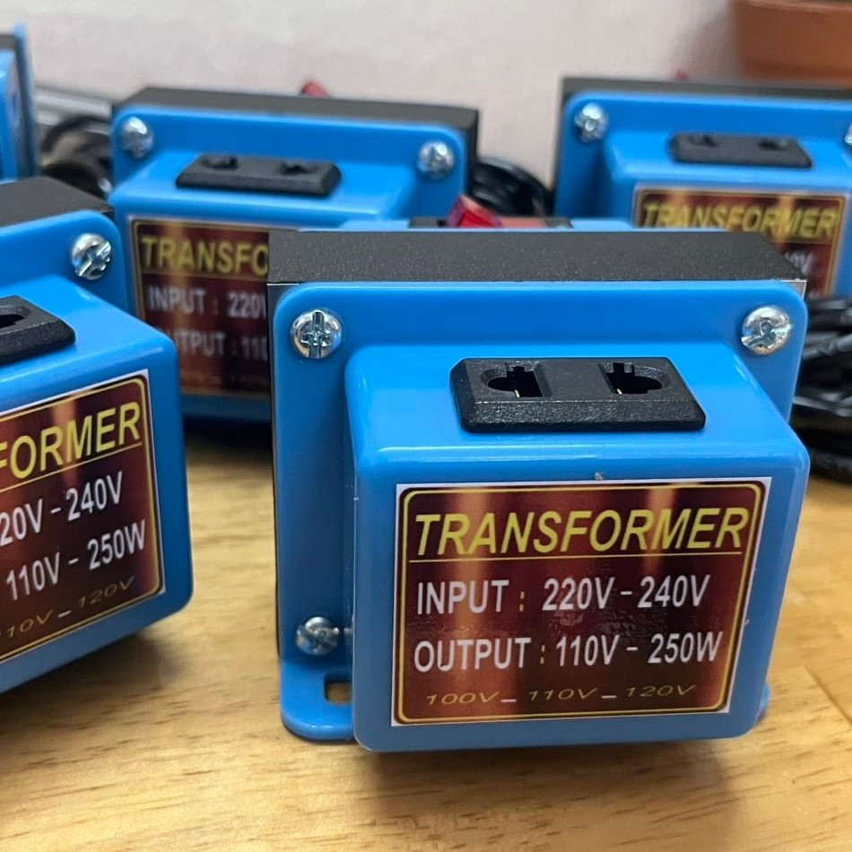 Biến áp chuyển đổi nguồn 220v ra 100v 110v 120v biến thế 250w, dùng cho thiết bị điện Nhật Bản công suất thực150W