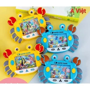 COMBO 2 CHIẾC Đồ chơi máy game bắn vòng nước hình con cua(Size to), Máy game bấm vòng nước vui nhộn