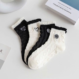 Set 5 đôi tất cổ thấp bèo ren họa tiết trái tim hoa