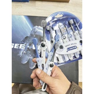SET 6 Bàn Chải Đánh Răng Cho Bé Hình Phi Hành Gia