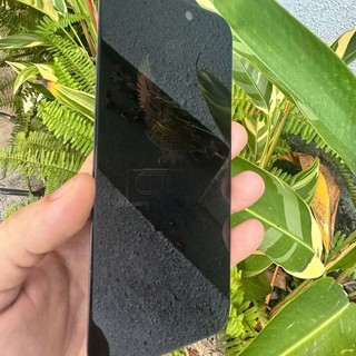 Kính cường lực chống nhìn trộm 4D WeKome cho aifon từ 7 đến 16 Promax (đen)