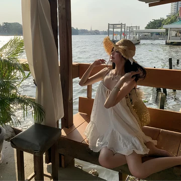 Đầm Hai Dây Đi Biển, Đầm Váy Du Lịch Thiết Kế Dáng Babydoll Chất Thêu Hoa Sang Chảnh Mặc Đi Chơi Nhẹ Nhàng Thoải Mái