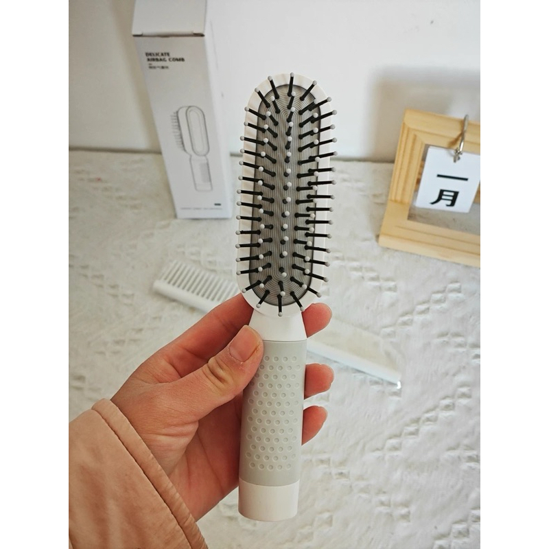 Lược chải tóc siêu thích kèm đệm khí Massage