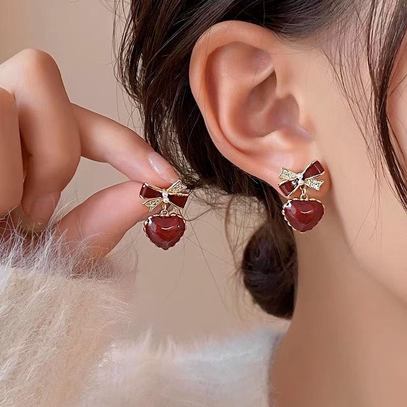 Bộ sưu tập bông tai đỏ Nàng Thơ siêu xinh thời trang Hàn Quốc dành cho nữ