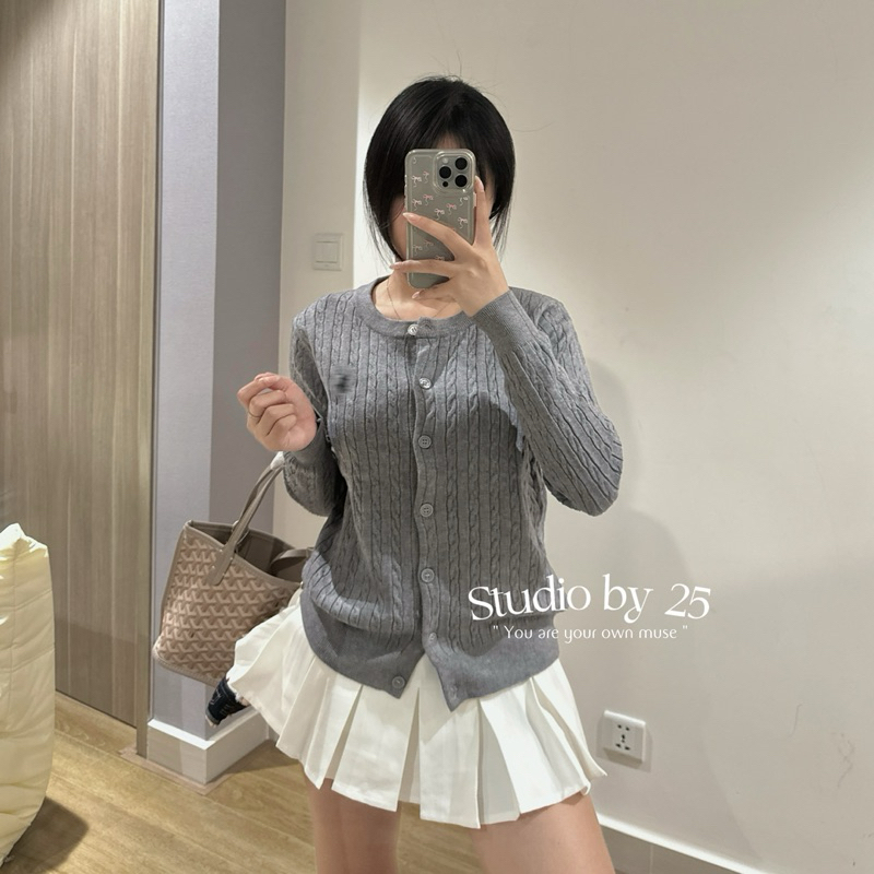 𝐬𝐭𝐮𝐝𝐢𝐨𝐛𝐲𝟐𝟓 | ÁO CARDIGAN LEN THỪNG LOGO NGỰA THÊU HÀNG QC | BigBuy360 - bigbuy360.vn