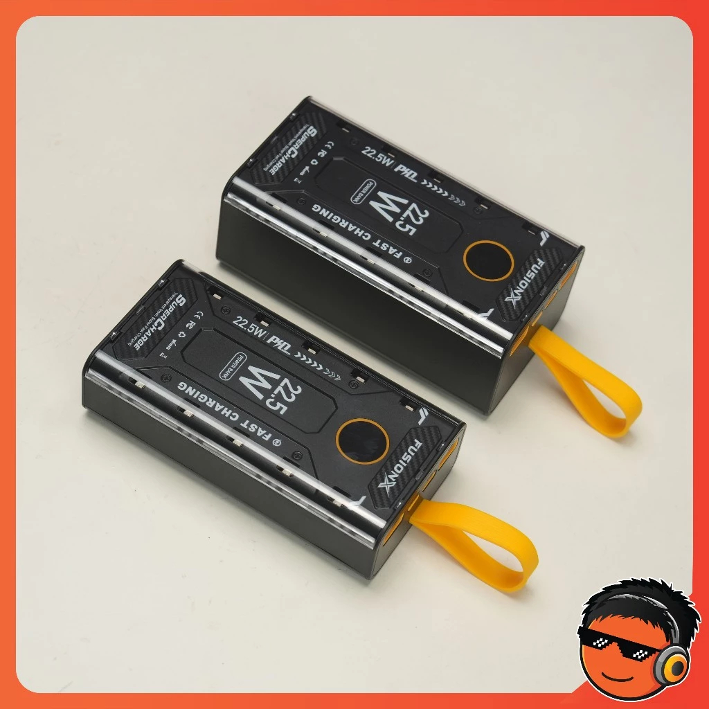 Sạc Dự Phòng 30000mAh Với 2 Cổng Sạc Nhanh 22.5w và PD 20W Kèm 4 Đầu Sạc Màn Hình LED RGB PKMALL