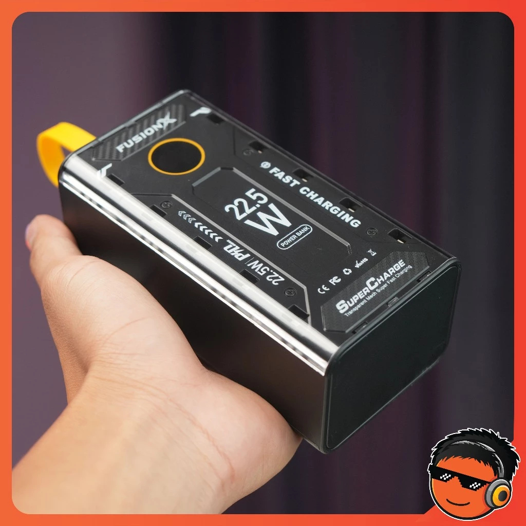 Sạc Dự Phòng 30000mAh Với 2 Cổng Sạc Nhanh 22.5w và PD 20W Kèm 4 Đầu Sạc Màn Hình LED RGB PKMALL