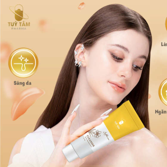 Sữa rửa mặt Saffronano - Tùy Tâm Pharma, sạch sâu, ngừa mụn, da láng mịn, chiết xuất từ hoa nhuỵ huệ tây - Nữ