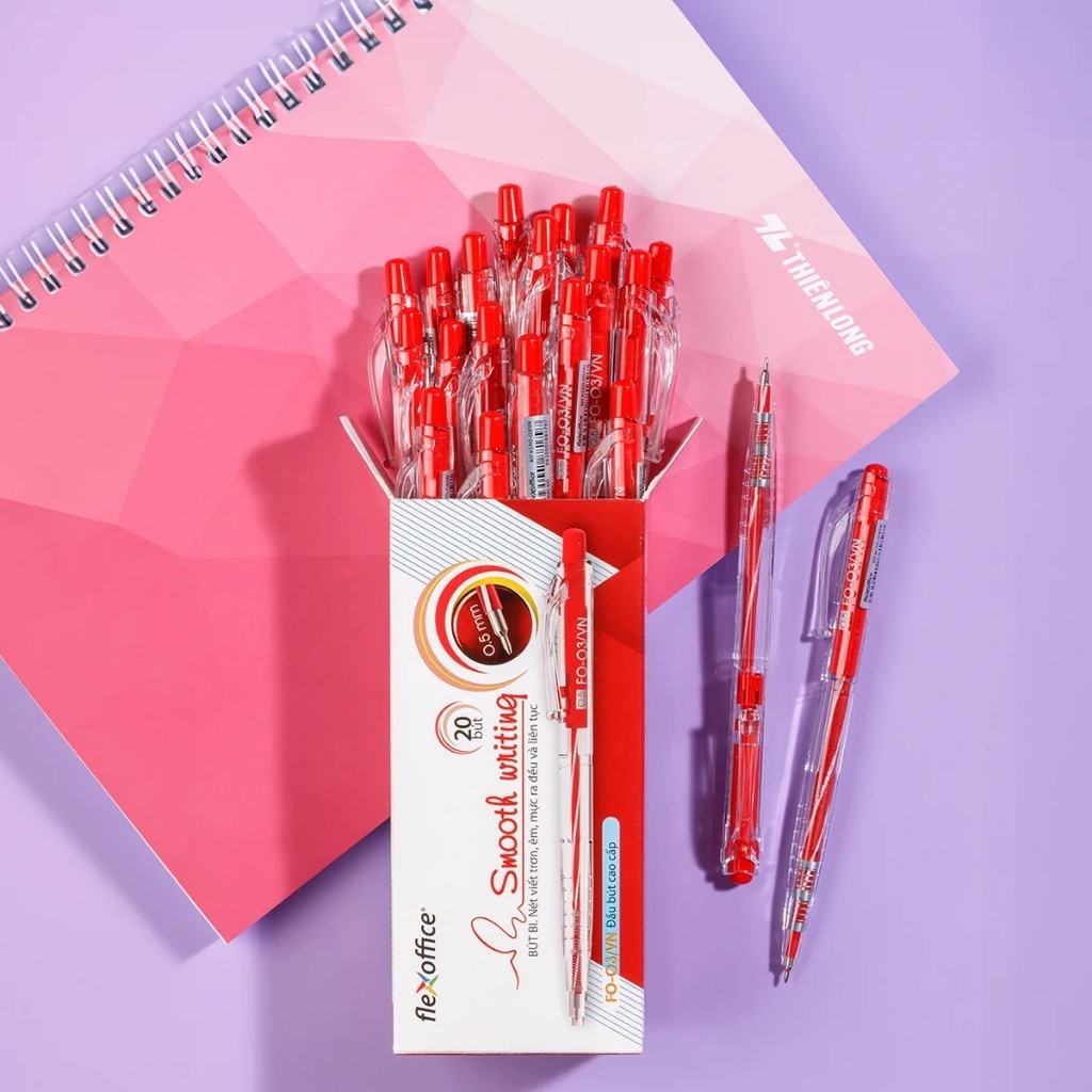combo 20 bút bi Thiên Long FO-03 ngòi 0.5mm mực xanh/đỏ/đen cấu tạo 3 cạnh dễ cầm, mực không độc hại tiêu chuẩn quốc tế
