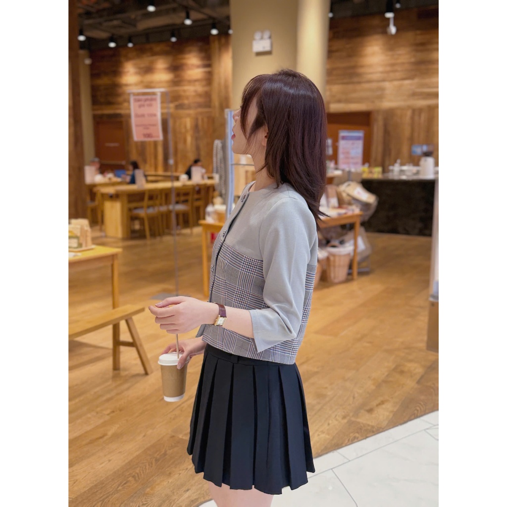 Áo Sơ Mi Nữ Tay Lửng Cổ Tròn Phối Kẻ Dáng Ngắn, Sơ Mi Nữ Công Sở Kiểu Hàn Quốc Trẻ Trung - SM83