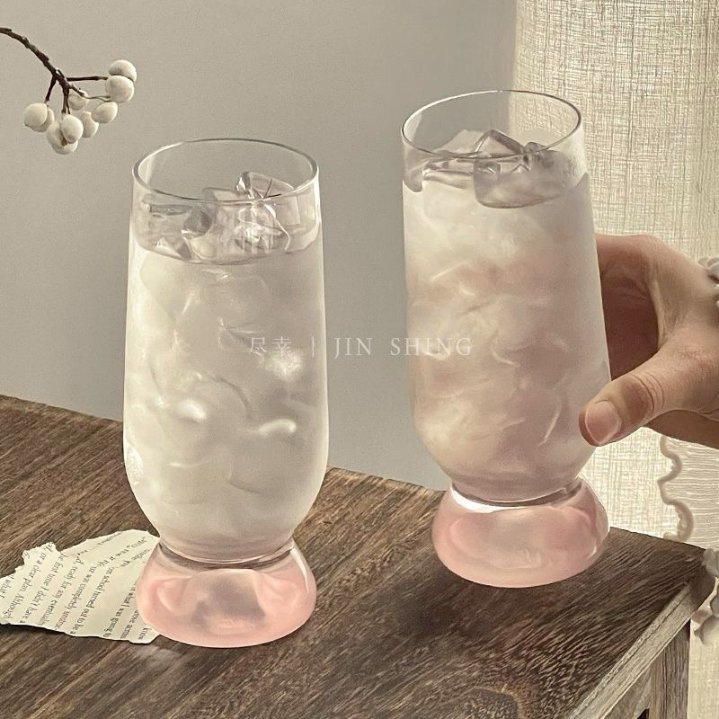 Cốc cổ cao đế dày