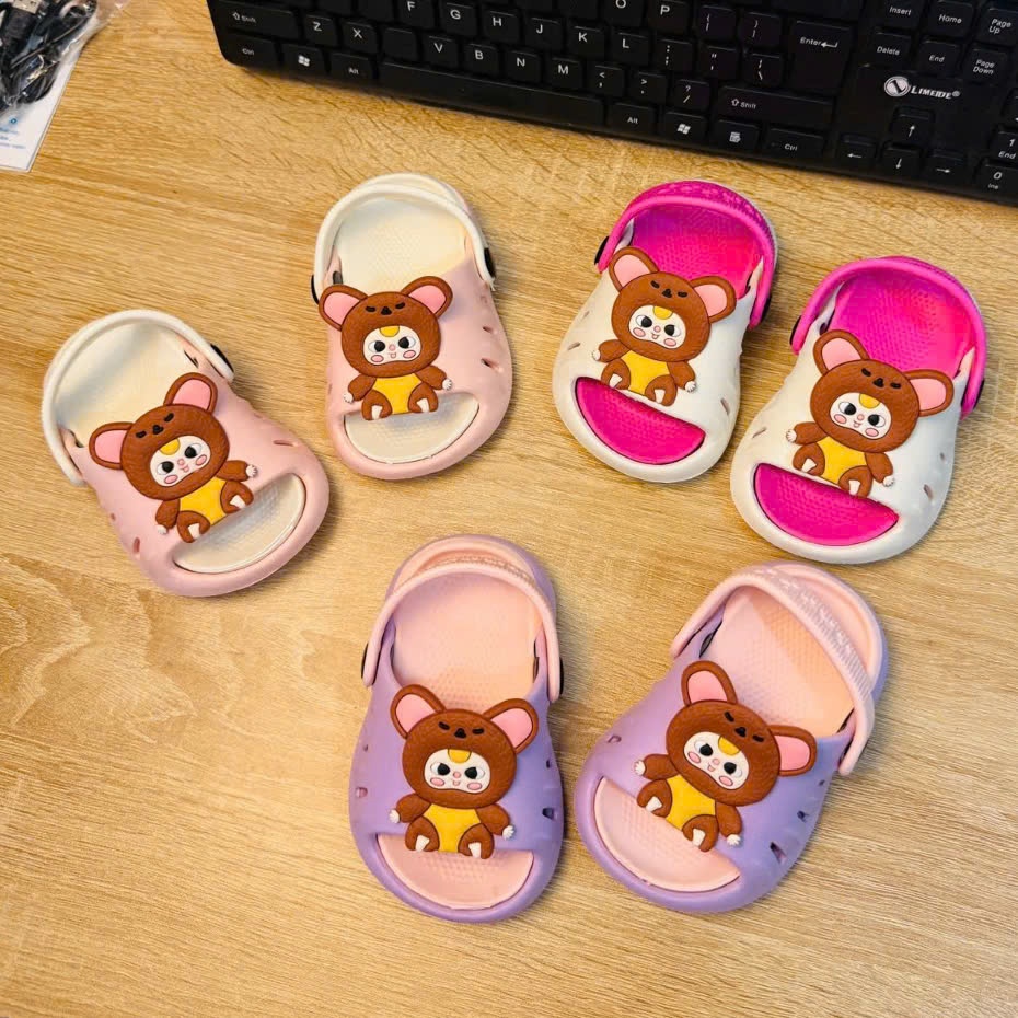 Dép bánh mì cho bé gái hình thỏ BabyThree siêu nhẹ tập đi dễ thương mắt lé kèm quai sau cho bé