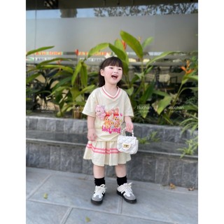 B06 Sét áo phông kèm váy xếp ly có quần bảo hộ in hình BABY THREE cho bé từ 10-30kg
