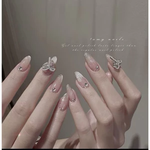 NAIL BOX THIẾT KẾ MẮT MÈO CHARM NƠ DỊU DÀNG