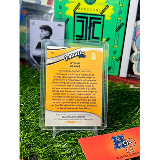 Thẻ bóng đá Kylian Mbappe Fanatic Fans Topps Real Madrid Fan Set 2024/25