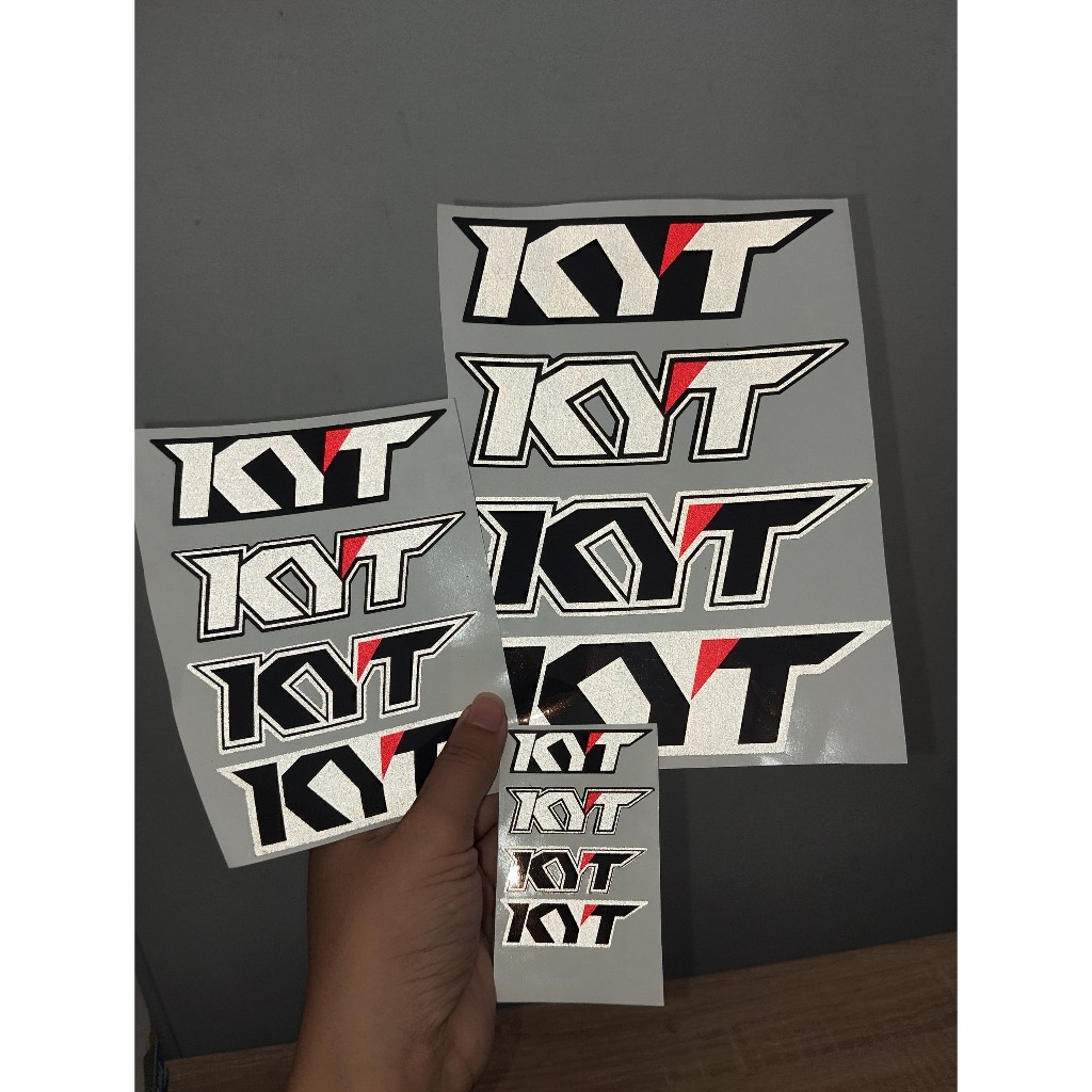 Logo KYT phản quang 3M, dán nón fullface. Decal chống nước, không bay màu. Dính chặt tuyệt đối