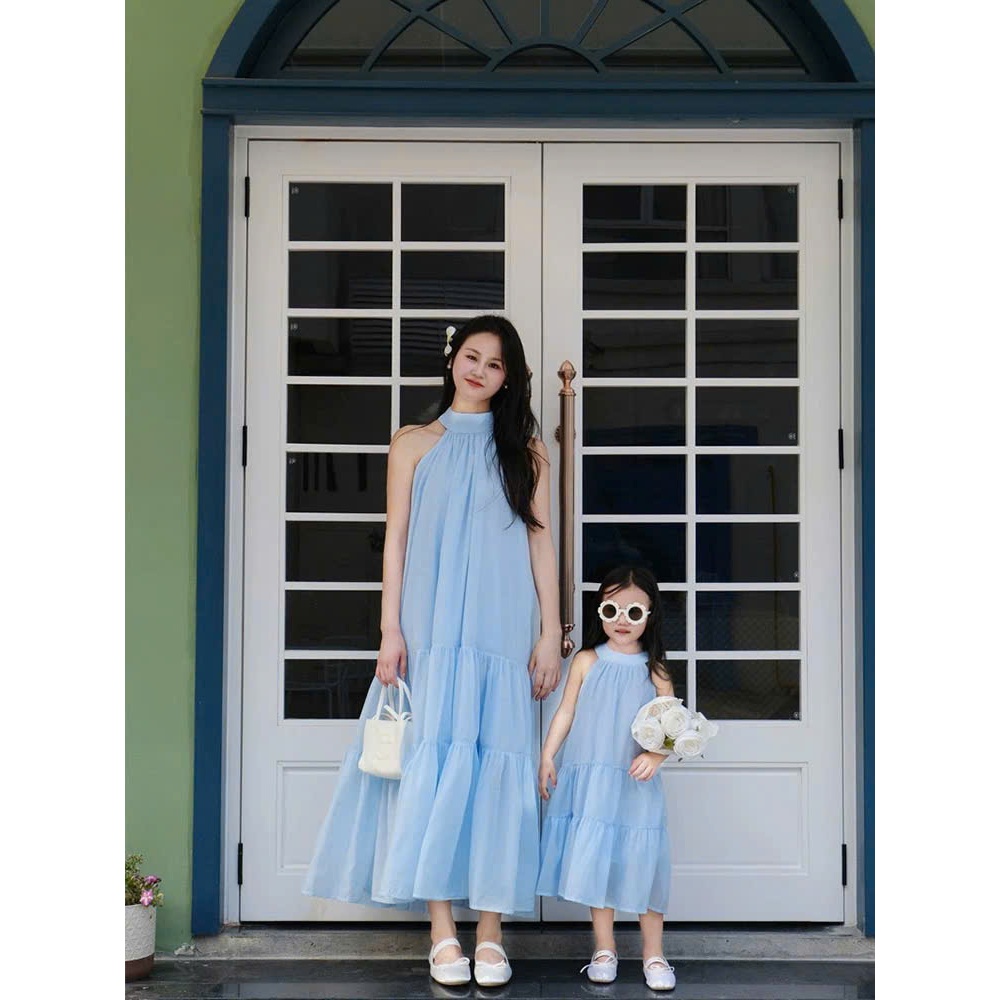 Đấm bé gái cổ yếm FORM LOẠI 1 dài maxi cho mẹ và bé gái 13-62kg ,váy maxi size đại ,váy maxi dài đi biển bé gái và mẹ
