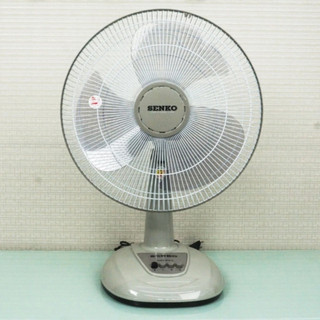 Quạt Điện Senko B1216 Để Bàn Mini Nhỏ Gọn Tiện Lợi, Màu Ngẫu Nhiên