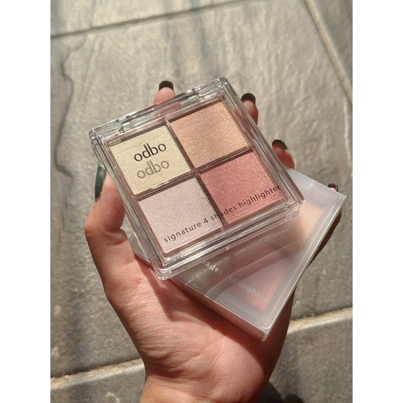 Siêu phẩm bắt sáng-Highlight 4 ô ODBO OD1318, có tác dụng bắt sáng, giúp nền make up tươi trẻ.