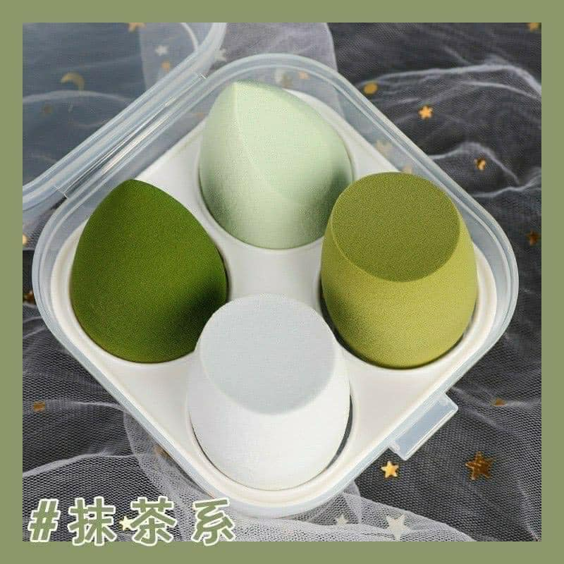 HỘP 4 MÚT TRANG ĐIỂM HÌNH TRỨNG SIÊU TIỆN LỢI