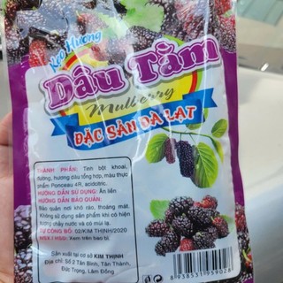 200gr -Đặc sản Đà Lạt kẹo dâu tằm, được chế biến từ những quả dâu chín mọng,cơ sở sản xuất Kim Thịnh,date xa 12 tháng