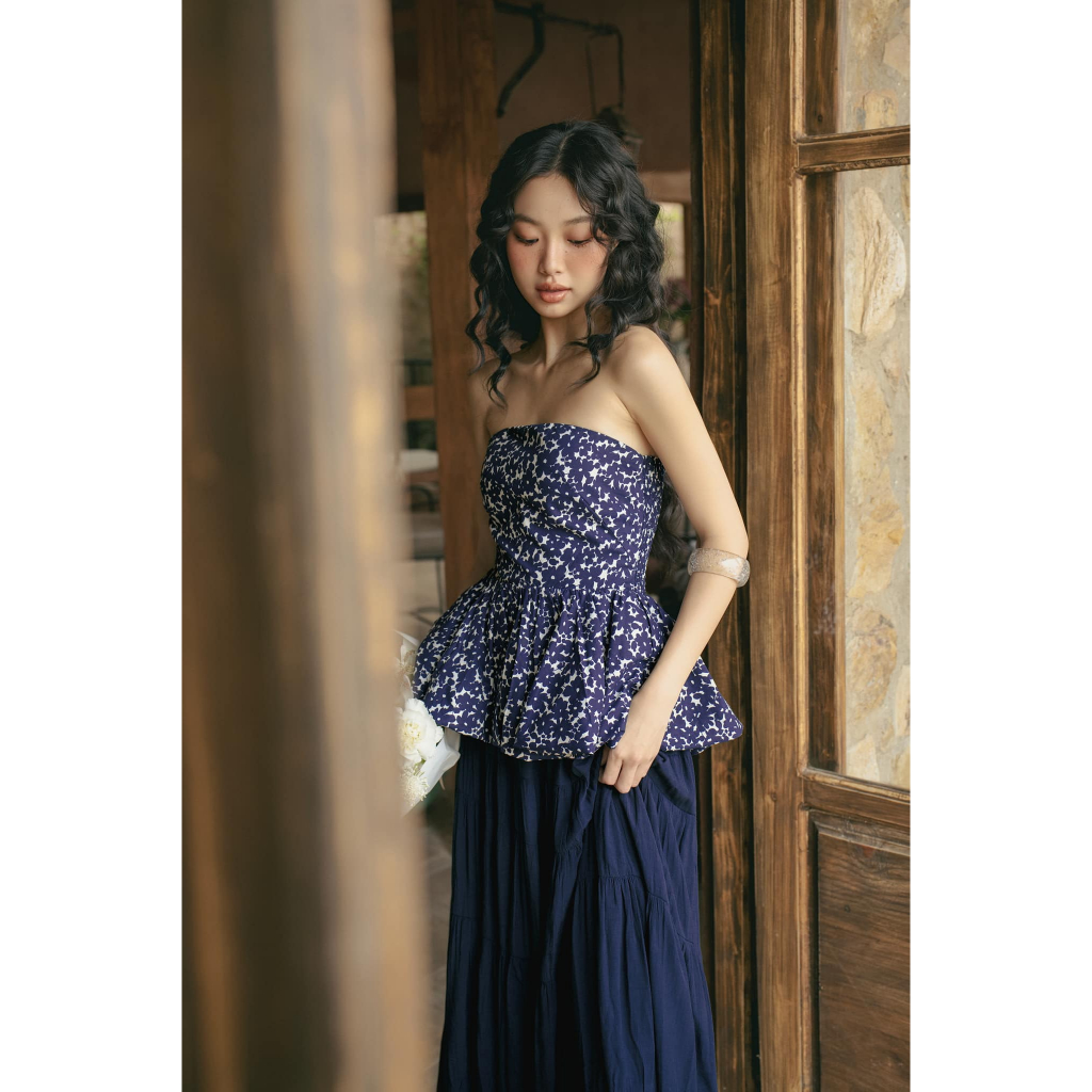 Ảnh OLV - Áo kiểu hoa cúp ngực Liesel Fleur Top 2