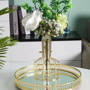 Đĩa trái cây vàng sắt Bắc Âu, hộp đựng kẹo kim loại đơn giản và sáng tạo, hộp đựng đồ ăn nhẹ, bàn ăn bánh