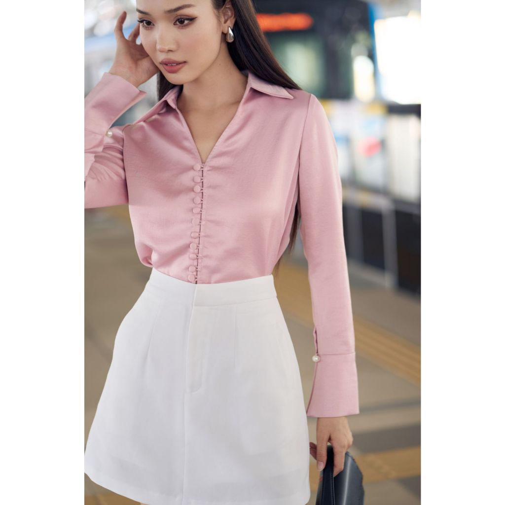 Vella Fashion set áo sơ mi tay dài cổ V nút bọc phối chân váy skort có quần trong VA25007 VV24062
