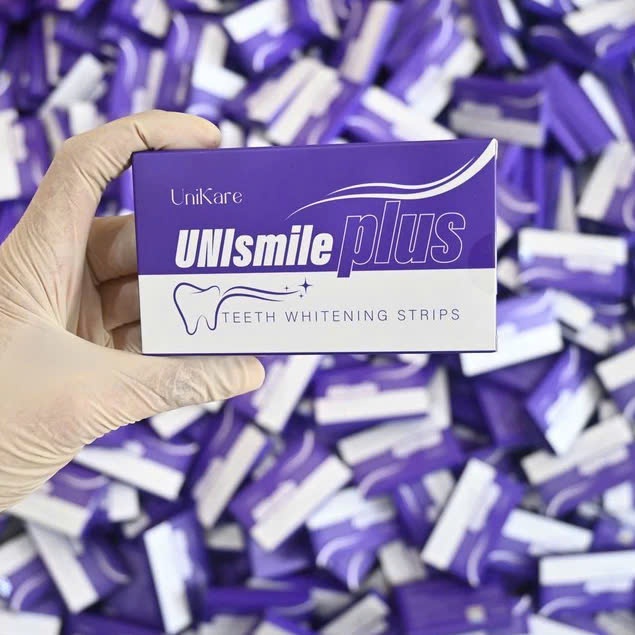 Ảnh Miếng Dán Hỗ Trợ Trắng Răng UNIsmile PLUS, Hỗ Trợ Sáng Răng Ố Vàng, Hỗ Trợ Làm Sạch Mảng Bám Cao Răng - Hộp 5 Miếng 3
