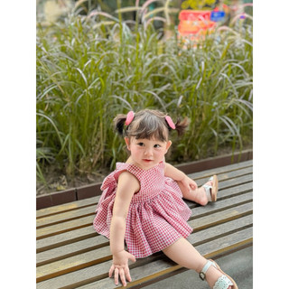 VÁY CARO ĐỎ CHO BÉ- fom ôm người dáng ngắn