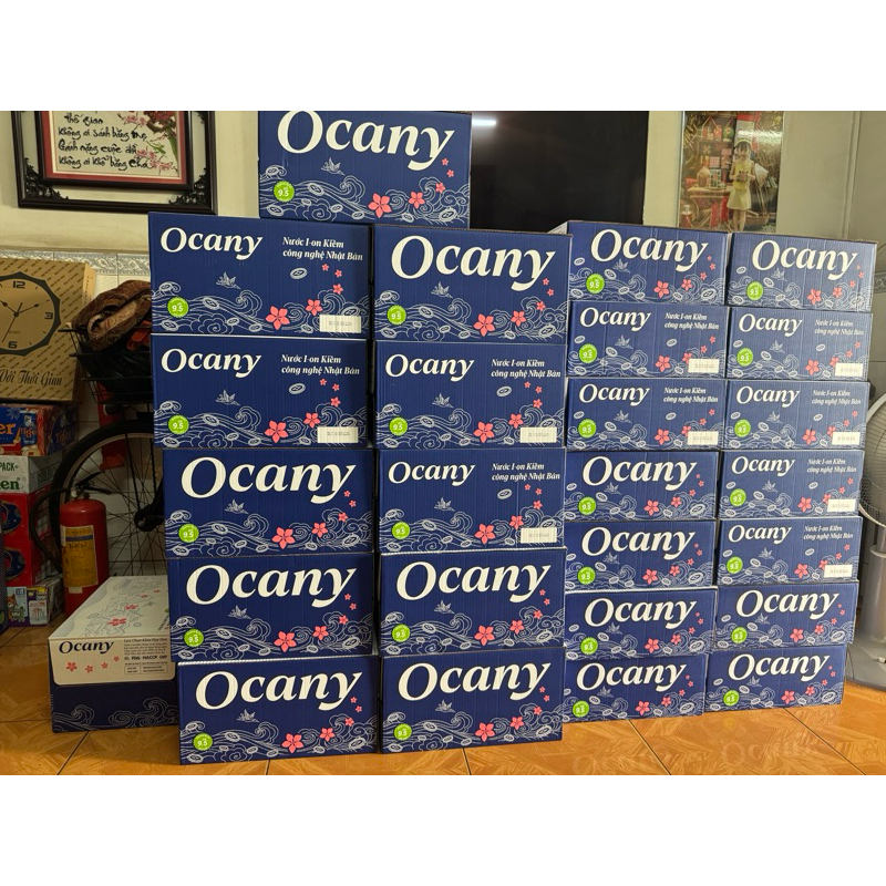 Nước uống ion kiềm Ocany pH 9.5 chai 350/600/1500ml-Thùng 12/24 chai