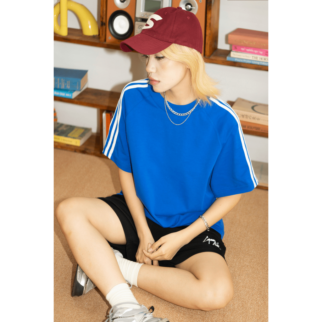 Ảnh Áo thun phom rộng 3 SỌC raglan CAPMAN CLUB, áo phông unisex local brand trẻ trung, thoải mái 2
