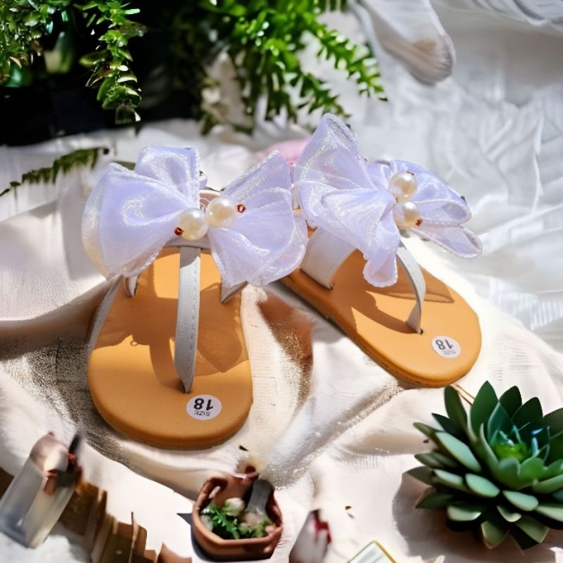 Giày xỏ ngón có quai dán cho bé gái dễ thương nơ chất liệu da PU