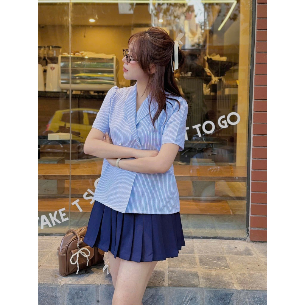 Áo Sơ Mi Nữ Ngắn Tay Cổ Vest Cúc Hai Hàng, Sơ Mi Kẻ Nữ Công Sở Kiểu Hàn Quốc Trẻ Trung - SM73