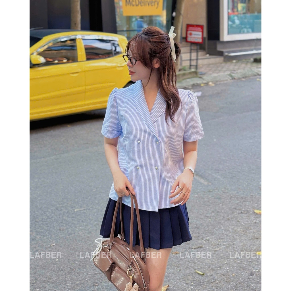 Áo Sơ Mi Nữ Ngắn Tay Cổ Vest Cúc Hai Hàng, Sơ Mi Kẻ Nữ Công Sở Kiểu Hàn Quốc Trẻ Trung - SM73
