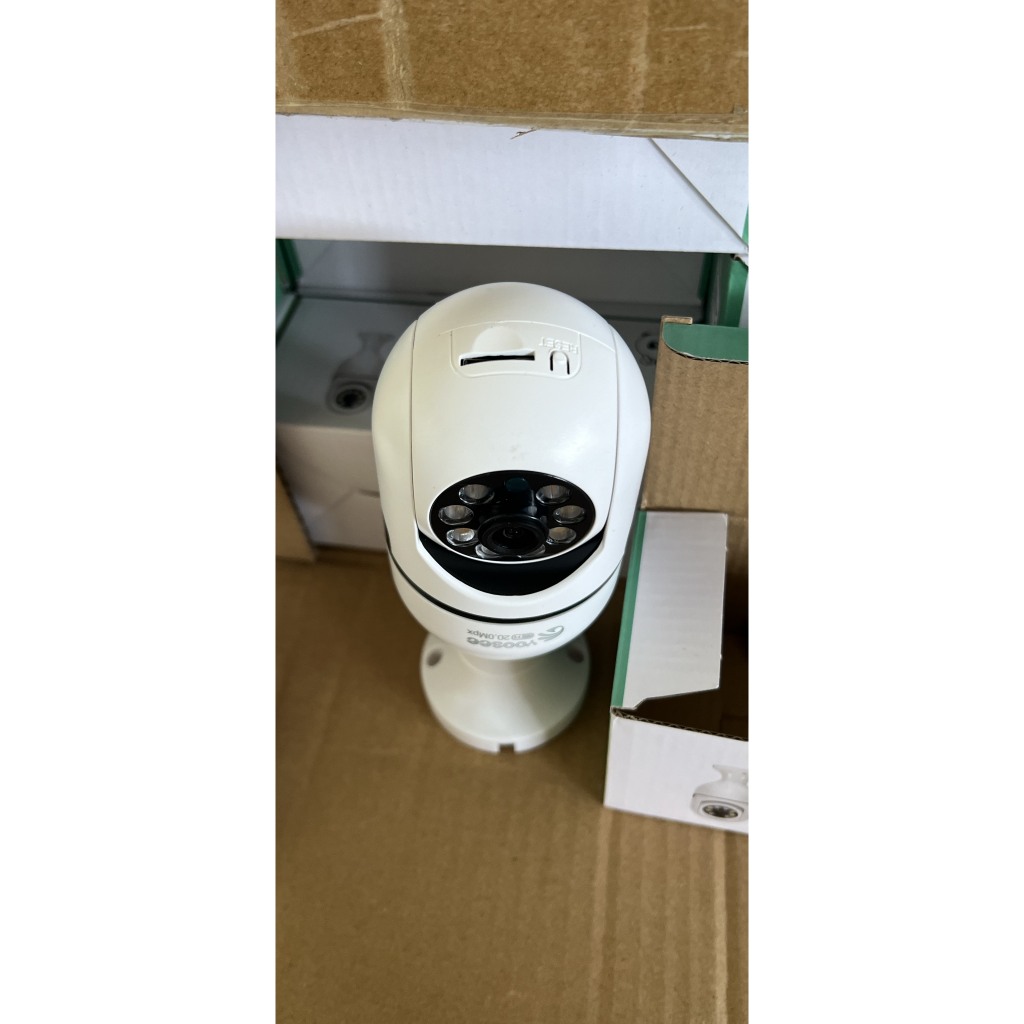 (Lỗi 1 đổi 1) Camera Yoosee MODEL 2026 bóng đèn thế hệ mới 20.0MP - xoay 360 độ, xem đêm có màu mẫu mới nhất 2025