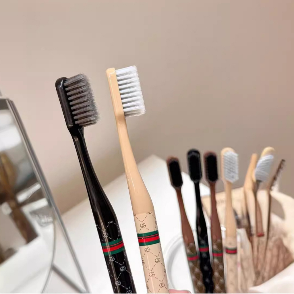 Hộp 6 Chiếc Bàn Chải Đánh Răng Lông Mềm Mại, Đảm bảo an toàn
