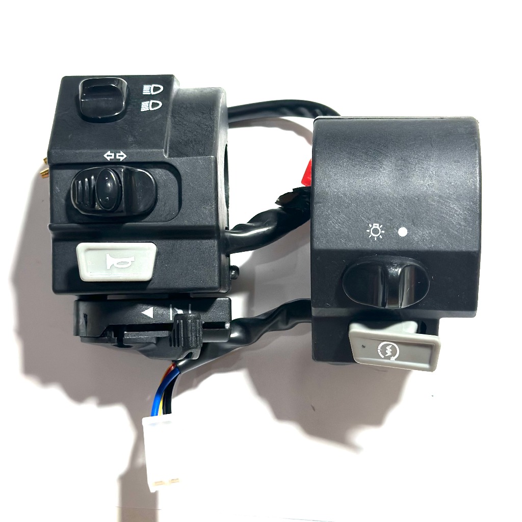 Cùm Công Tắc Sirius Nhật / Sirius 110 – Hàng Cao Cấp, Bảo Hành Chính Hãng
