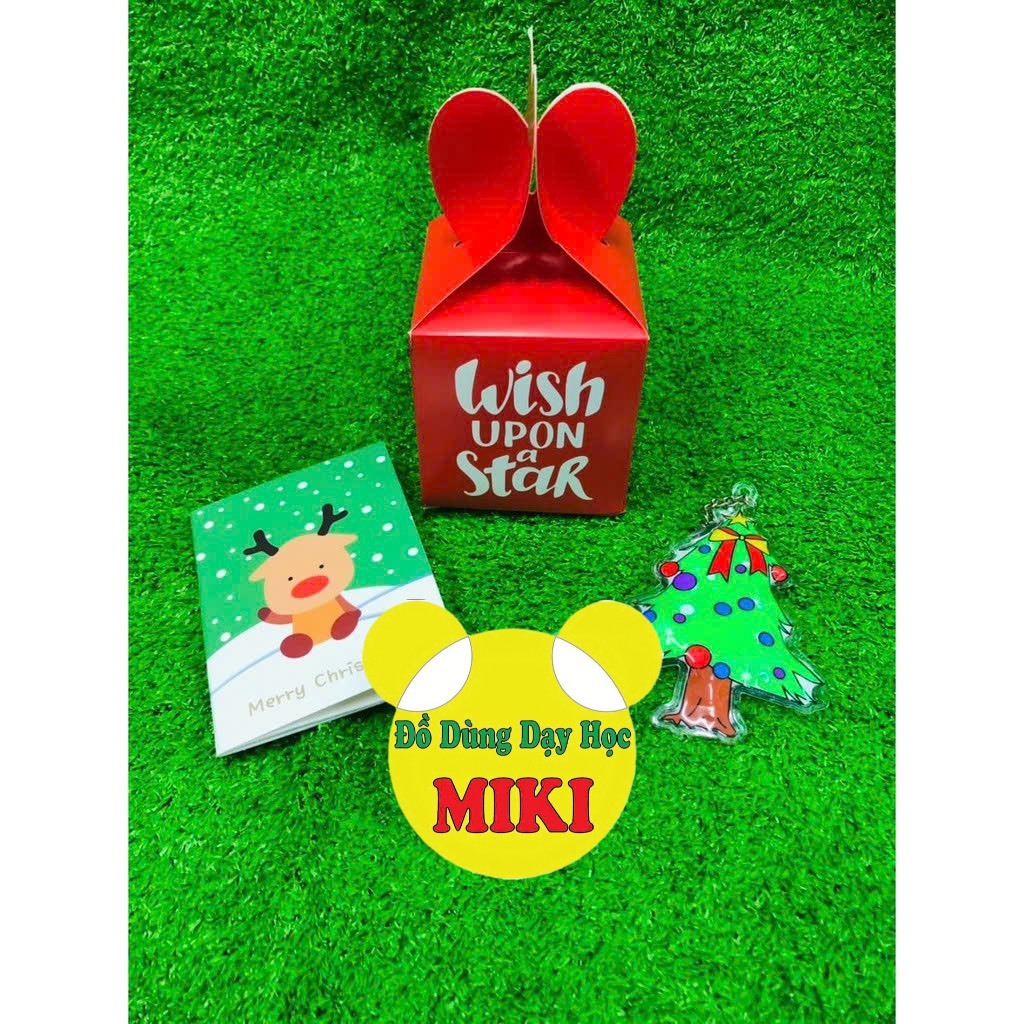 Combo quà giáng sinh gồm 1 hộp quà + 1 sổ + 1 móc khóa 3d mẫu noel