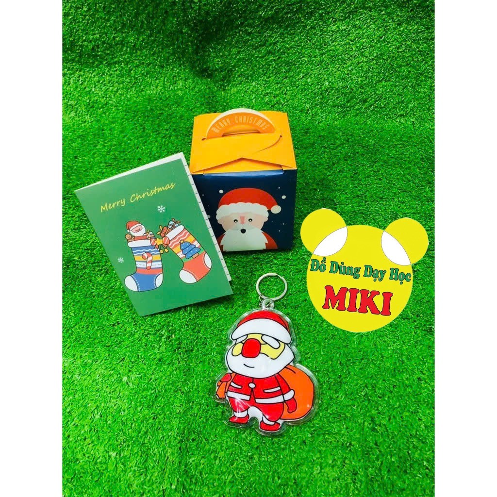 Combo quà giáng sinh gồm 1 hộp quà + 1 sổ + 1 móc khóa 3d mẫu noel