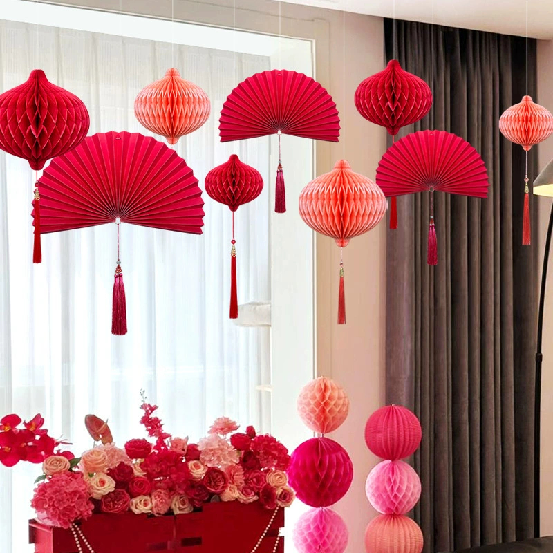 Đèn lồng tổ ong kèm tua rua trang trí lễ hội, đám cưới, trang trí phòng khách, decor quán - Kem Shop K75