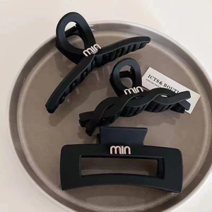 SET 3 KẸP TÓC CÀNG CUA MIN KIỂU DÁNG NGỌT NGÀO CHO NỮ