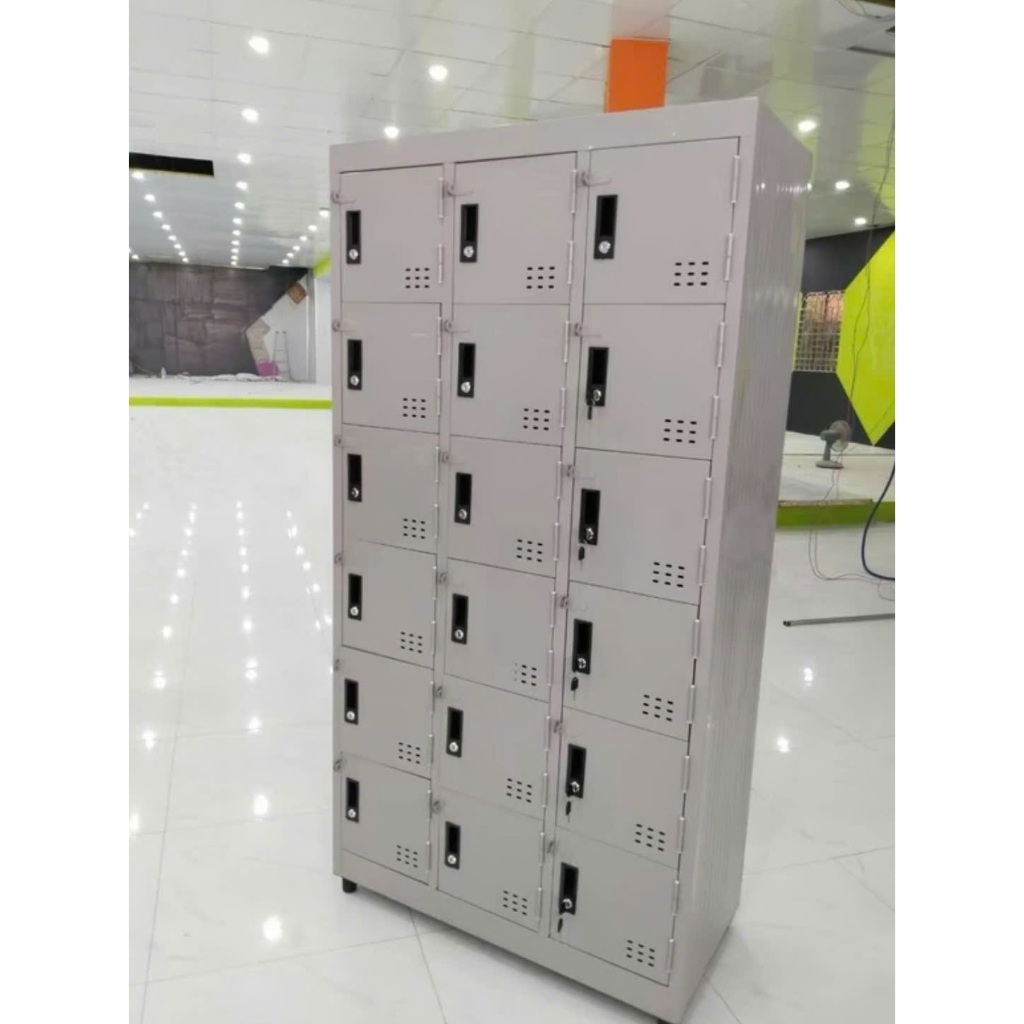 Tủ locker sắt 15 ngăn đựng đồ dùng cá nhân, giá tốt tại xưởng.