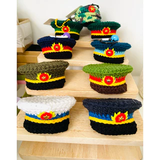 (HÀNG CÓ SẴN ) Móc Khoá Len Minnie.Craft - Mẫu móc khoá hình mũ ,cờ đỏ sao vàng mini bằng len handmade